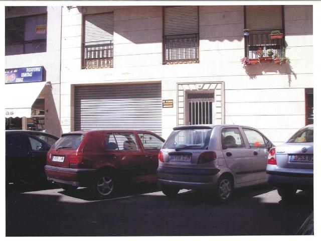 Local comercial en Elche zona Sector Quinto, 100 m. de superficie