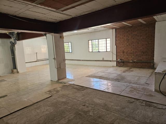 Local Comercial en Esparreguera
