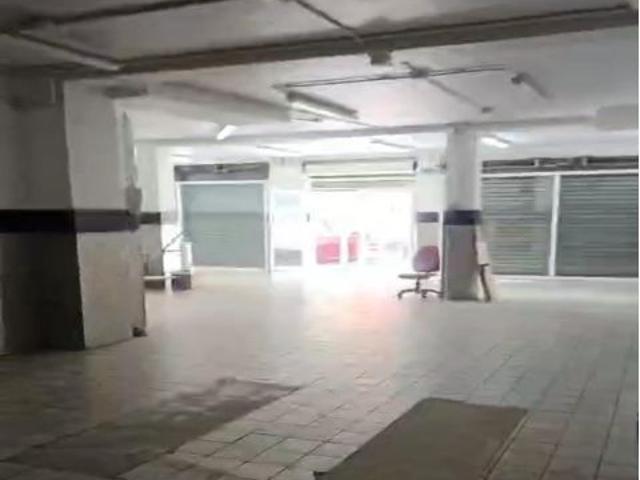 LOCAL COMERCIAL EN ESQUINA JUNTO A GASOLINERA MORA – ELCHE