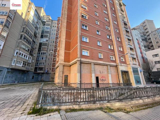 Local comercial, en Federico Martínez Varea