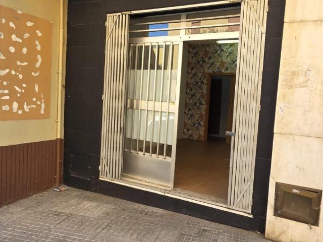 LOCAL COMERCIAL EN FERNANDO IV