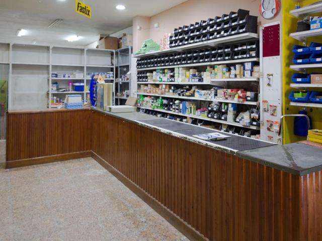 LOCAL COMERCIAL EN ORIHUELA