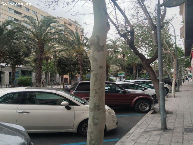 LOCAL COMERCIAL EN OSCAR ESPLA
