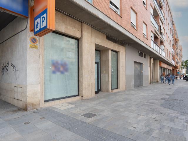 Local comercial en Lorca