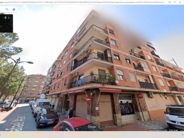 LOCAL COMERCIAL EN LA CALLE RAFAEL ATTARD, 7 DE MANISES