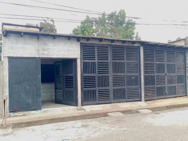 LOCAL COMERCIAL EN LA MANGA VE02 1379SC MTRU