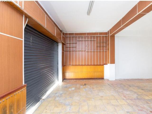 Local Comercial en la Mejor Zona de La Chana