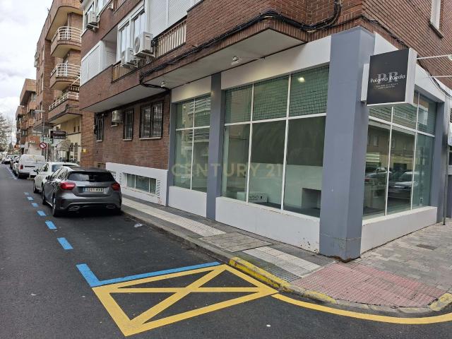 Local comercial en Majadahonda de 114m²