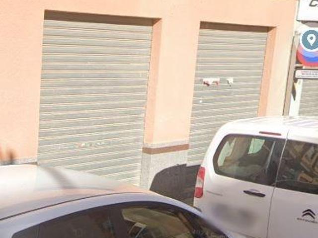 Local comercial en Novelda