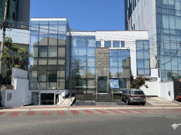 Local Comercial En San Isidro