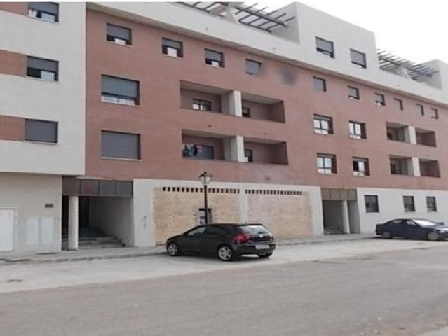 LOCAL COMERCIAL EN SAN ROQUE