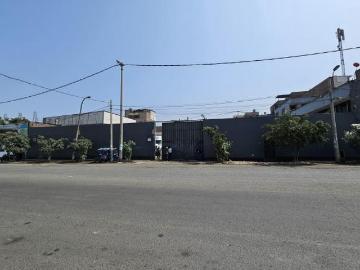 LOCAL COMERCIAL EN SANTA ANITA