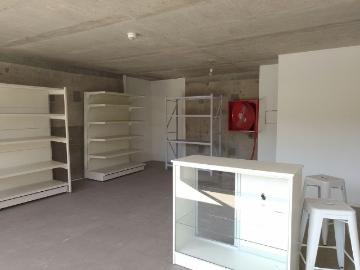 Local Comercial en Santiago centro 5 de Abril 161520 | Espacios por CLF 10.00 en Estación Central