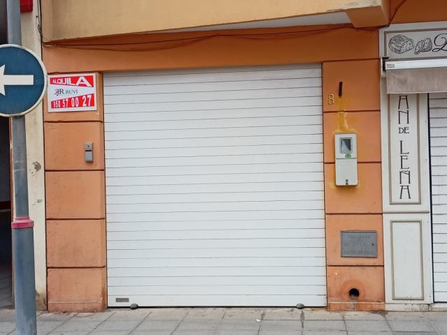 LOCAL COMERCIAL EN PASEO DE LOS TRISTES ADRA