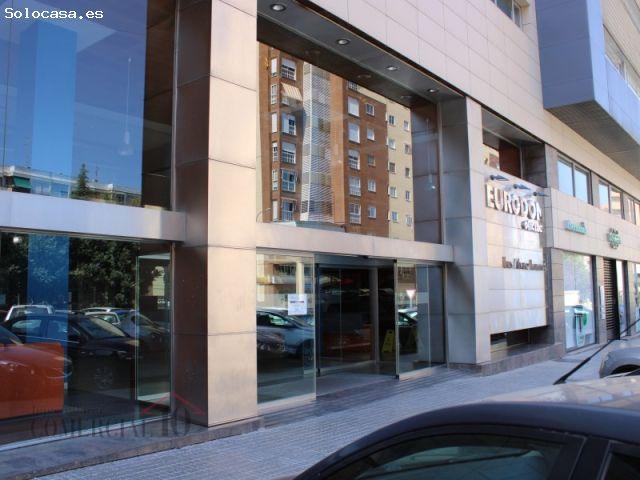 LOCAL COMERCIAL EN PLANTA BAJA Y VIVIENDA EN PRIMERA PLANTA. URB. VIRGEN BELLA