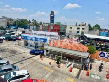 Local Comercial en Plaza Comercial Las Rosas