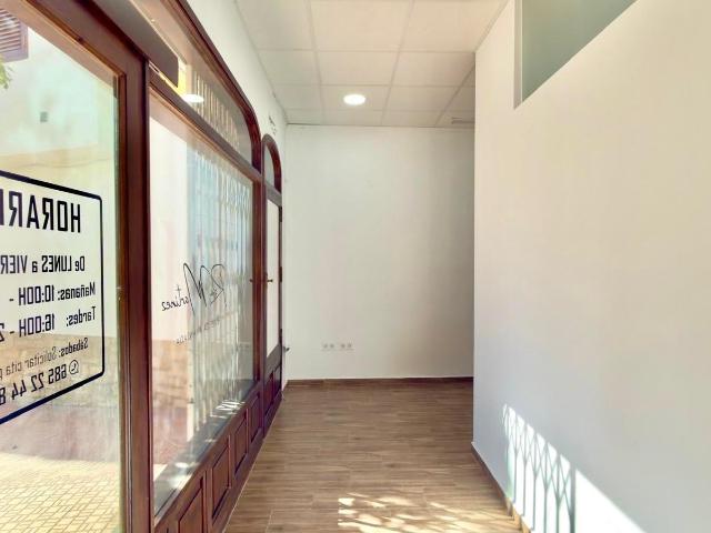 LOCAL COMERCIAL EN PLENO CENTRO, LISTO PARA TU NEGOCIO