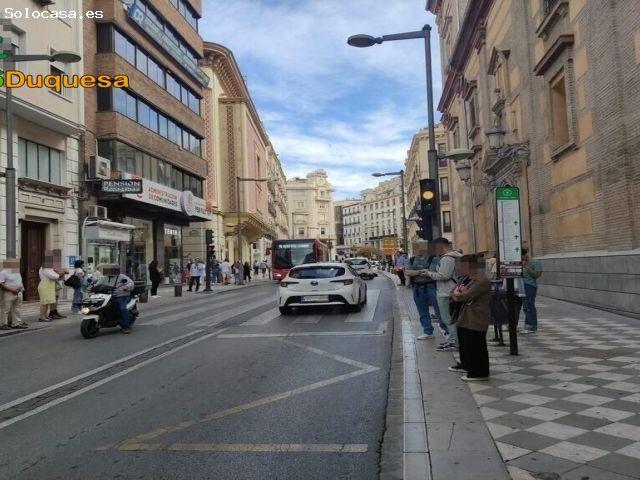 Local comercial en pleno centro. SUPERCOMERCIAL y mucho paso