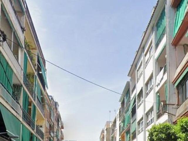 LOCAL COMERCIAL EN PREMIA DE MAR