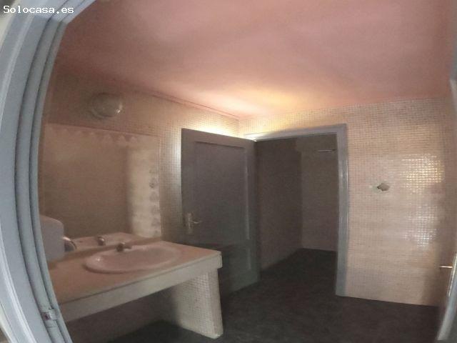 LOCAL COMERCIAL EN PUENTE TOCINOS