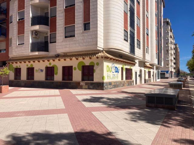 LOCAL COMERCIAL EN RONDA SUR MURCIA