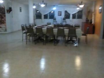 LOCAL COMERCIAL EN RENTA