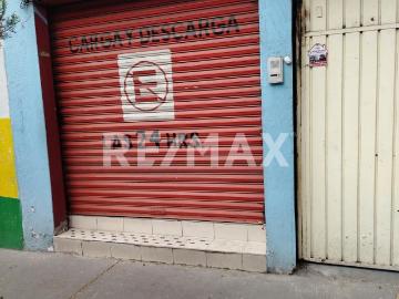 LOCAL COMERCIAL EN RENTA A PIE DE CALLE