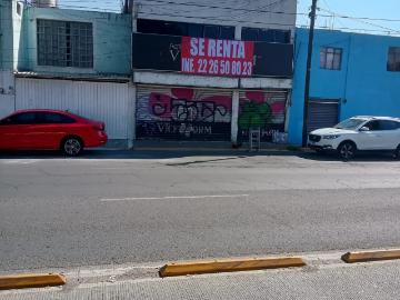 Local Comercial en Renta en San Antonio, Puebla Amplio con Cisterna y Estacionamiento