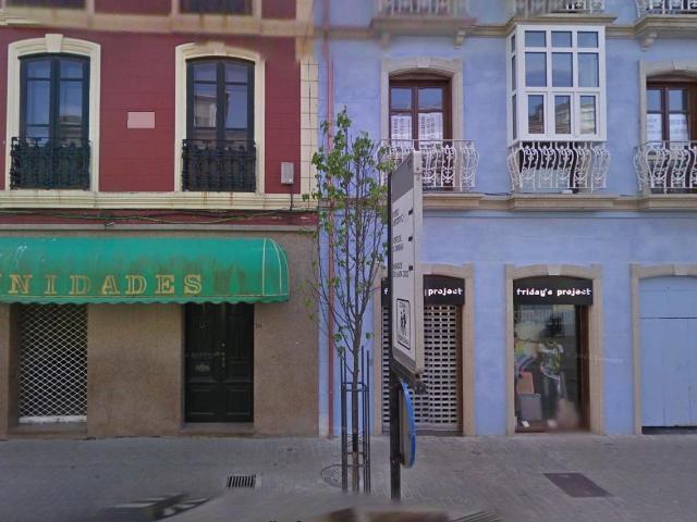 LOCAL COMERCIAL EN RIBADEO