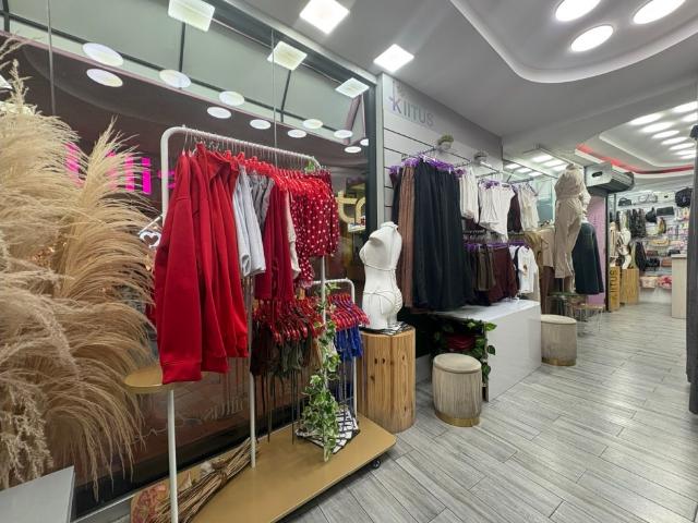 Local comercial en traspaso CC la Cascada Carrizal