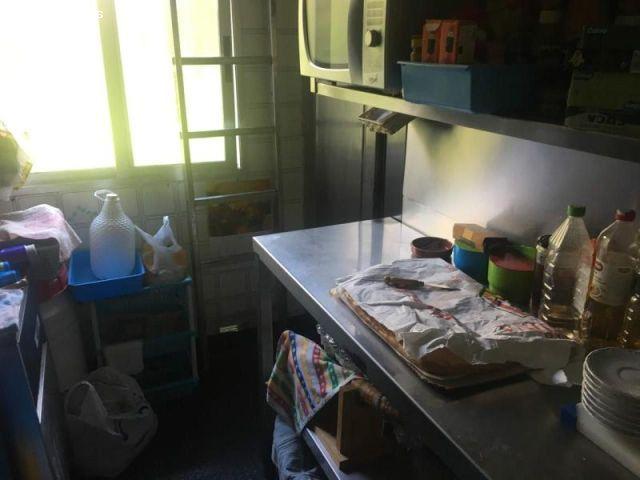 LOCAL COMERCIAL EN TRASPASO EN O COUTO