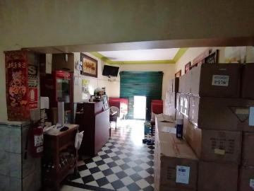 LOCAL COMERCIAL EN VENTA 220M2 FRENTE A LA ONPE CENTRO DE LIMA