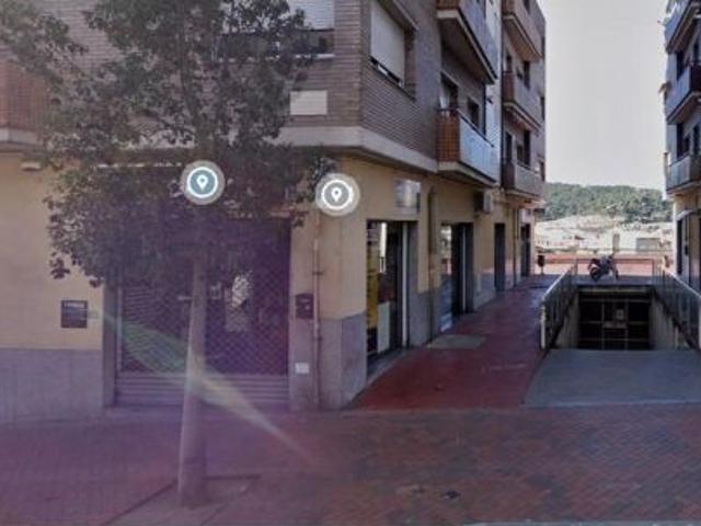 LOCAL COMERCIAL en VENTA
