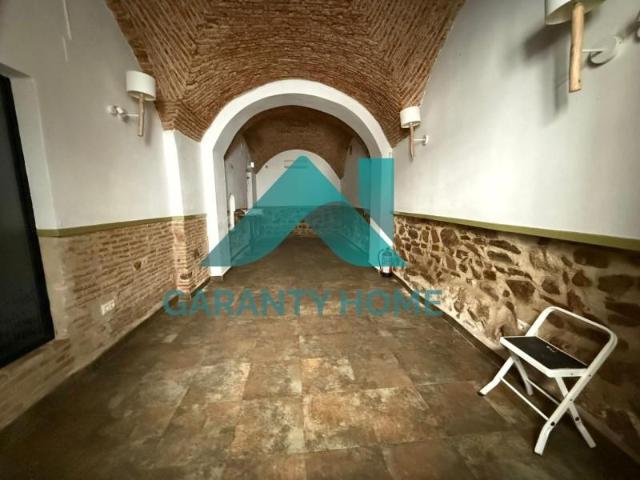 Local comercial en venta Cáceres
