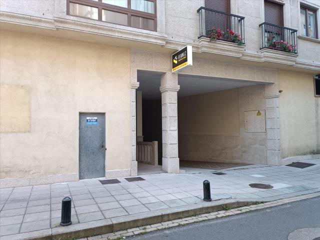 Local comercial en venta Cambados