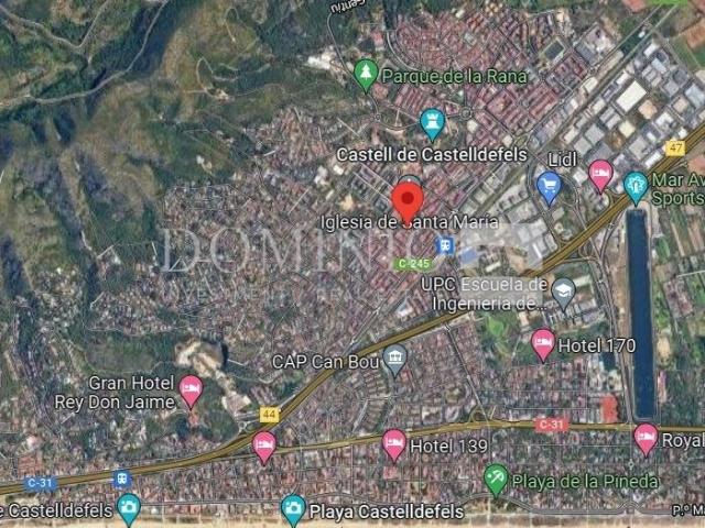 Local comercial en venta Castelldefels