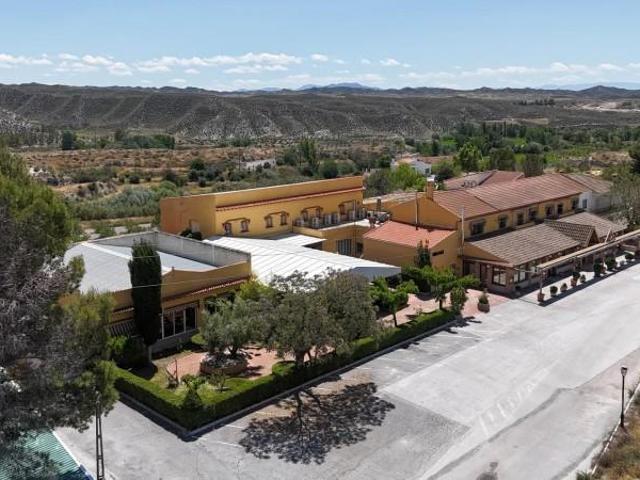 Local comercial en venta Castilléjar