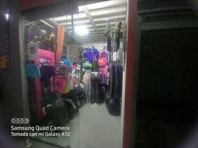 Local Comercial en Venta CC Guajiro Center MML 10046441