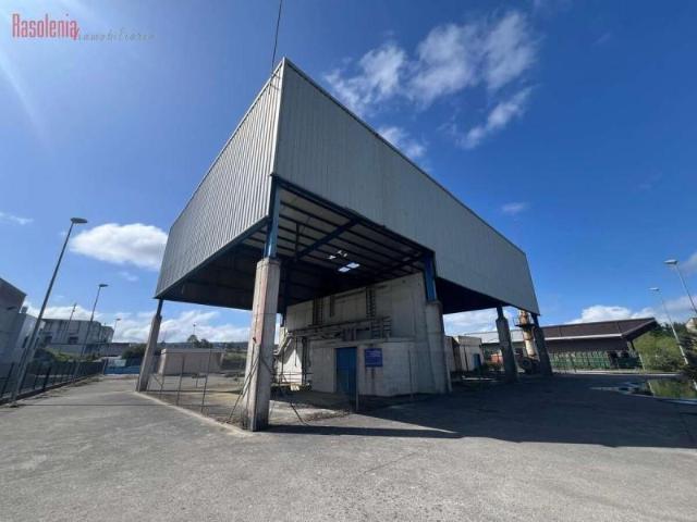 Local comercial en venta Cerceda