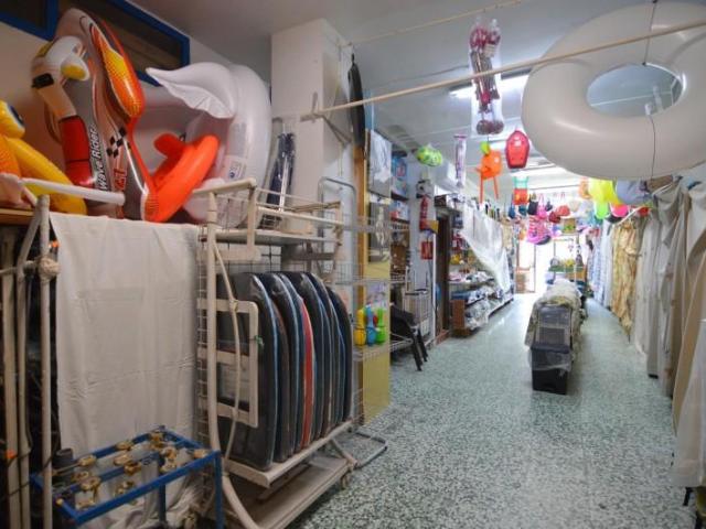 Local comercial en venta Cullera