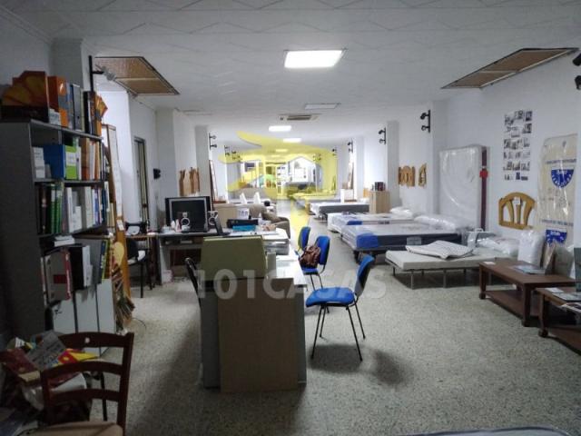 Local comercial en venta Cullera