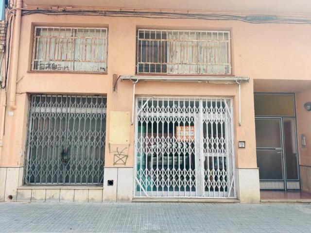 Local comercial en venta Amposta