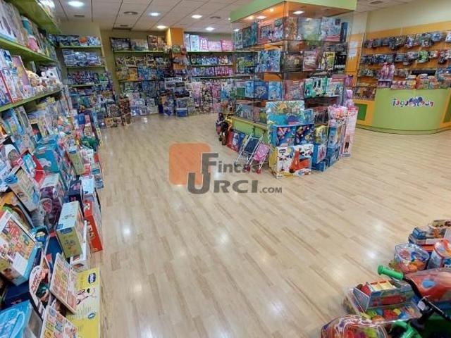 Local comercial en venta Águilas
