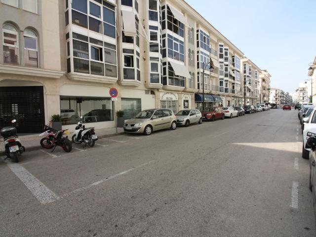 Local comercial en venta. ALTEA