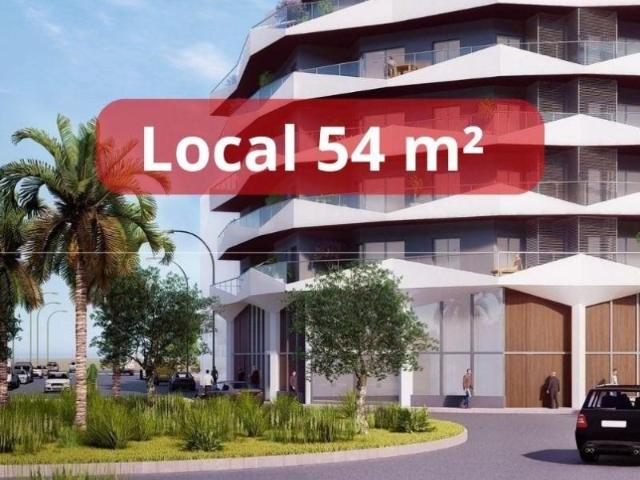 Local comercial en venta Alzira