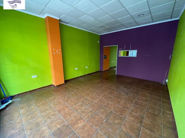 Local comercial en venta. Albacete