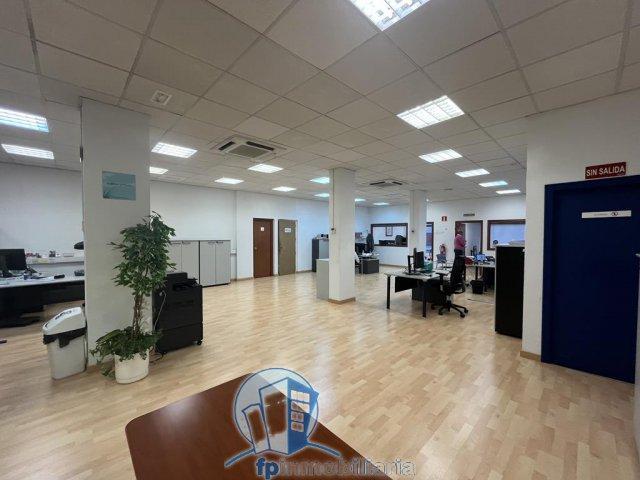 Local comercial en venta Albacete
