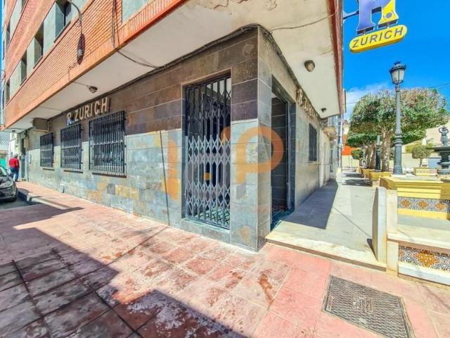 Local comercial en venta Albox