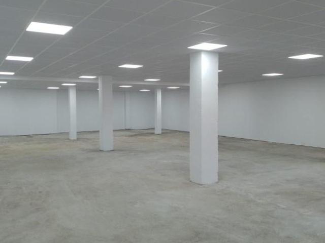 Local comercial en venta Alcalá de Guadaira