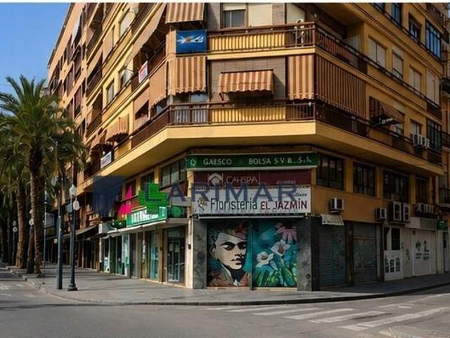 Local comercial en venta Alicante